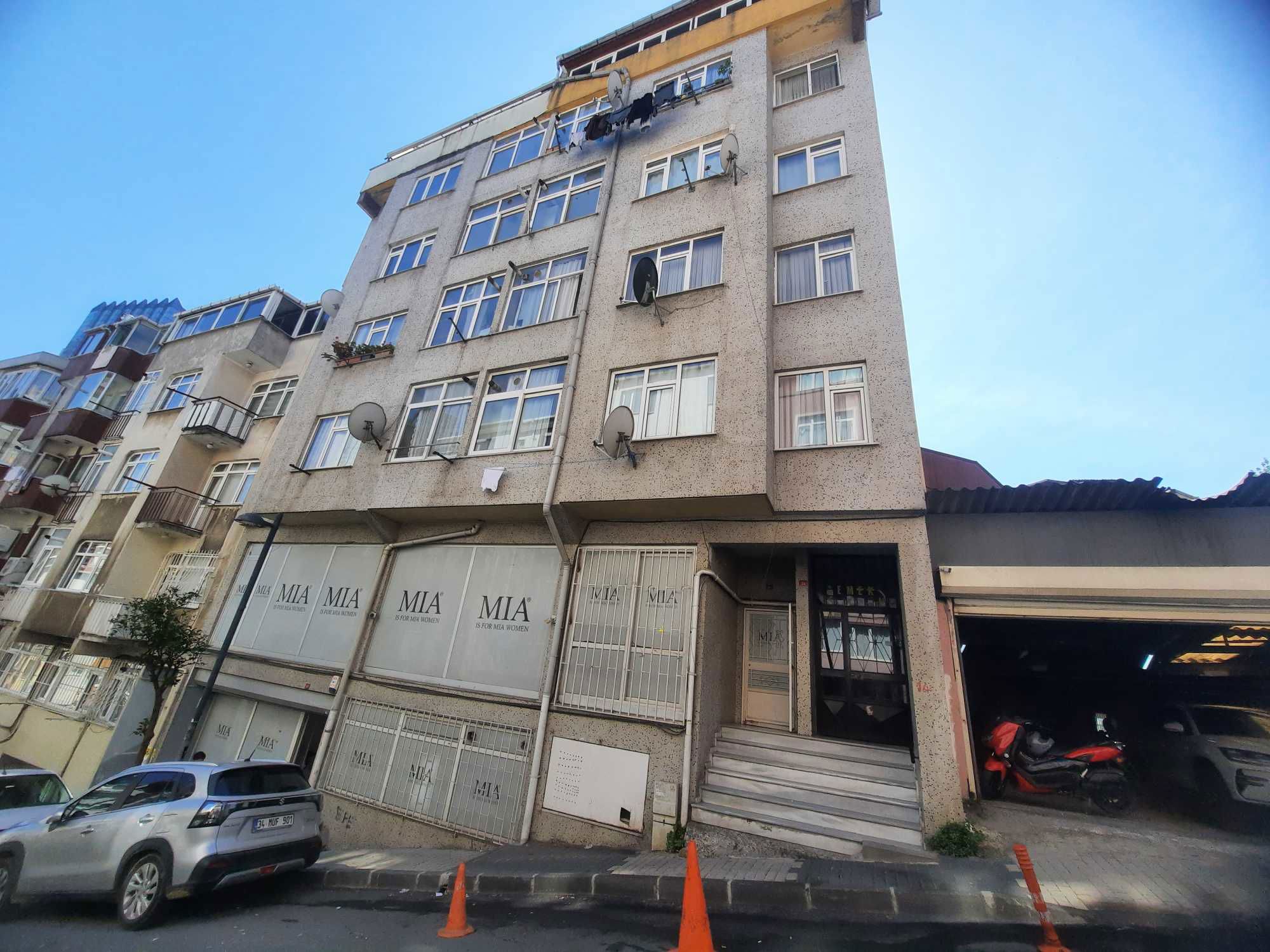 ŞIŞLI KAPTANPAŞA’DA İÇİ YENILENMIŞ, HEMEN TAŞINMAYA UYGUN 2+1!