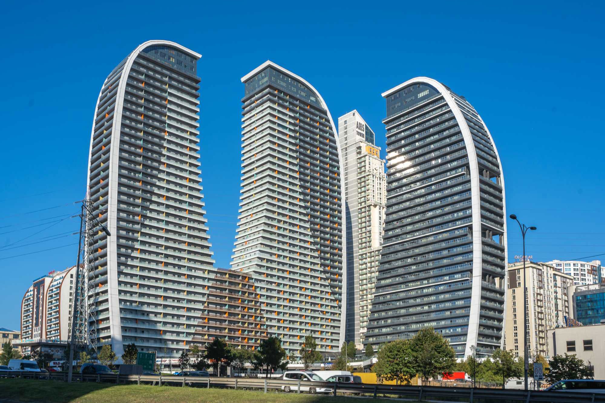 REMAX GELİŞİMDEN SEMBOL İSTANBUL 1+1 EŞYALI DAİRE