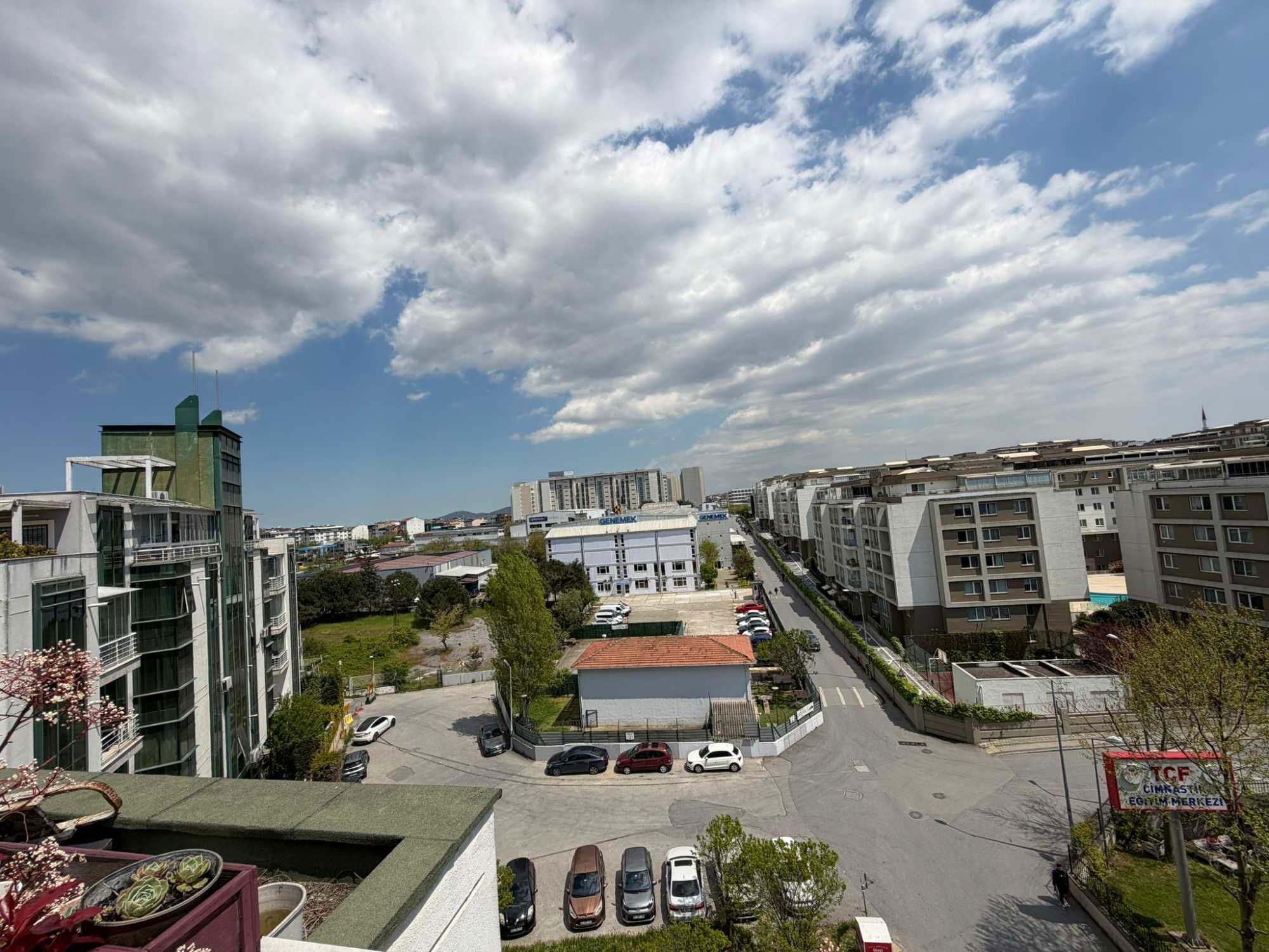 REMAX HANE 2-KERIM UÇUK-SPACE CENTER SİTESİ-SATILIK DAİRE
