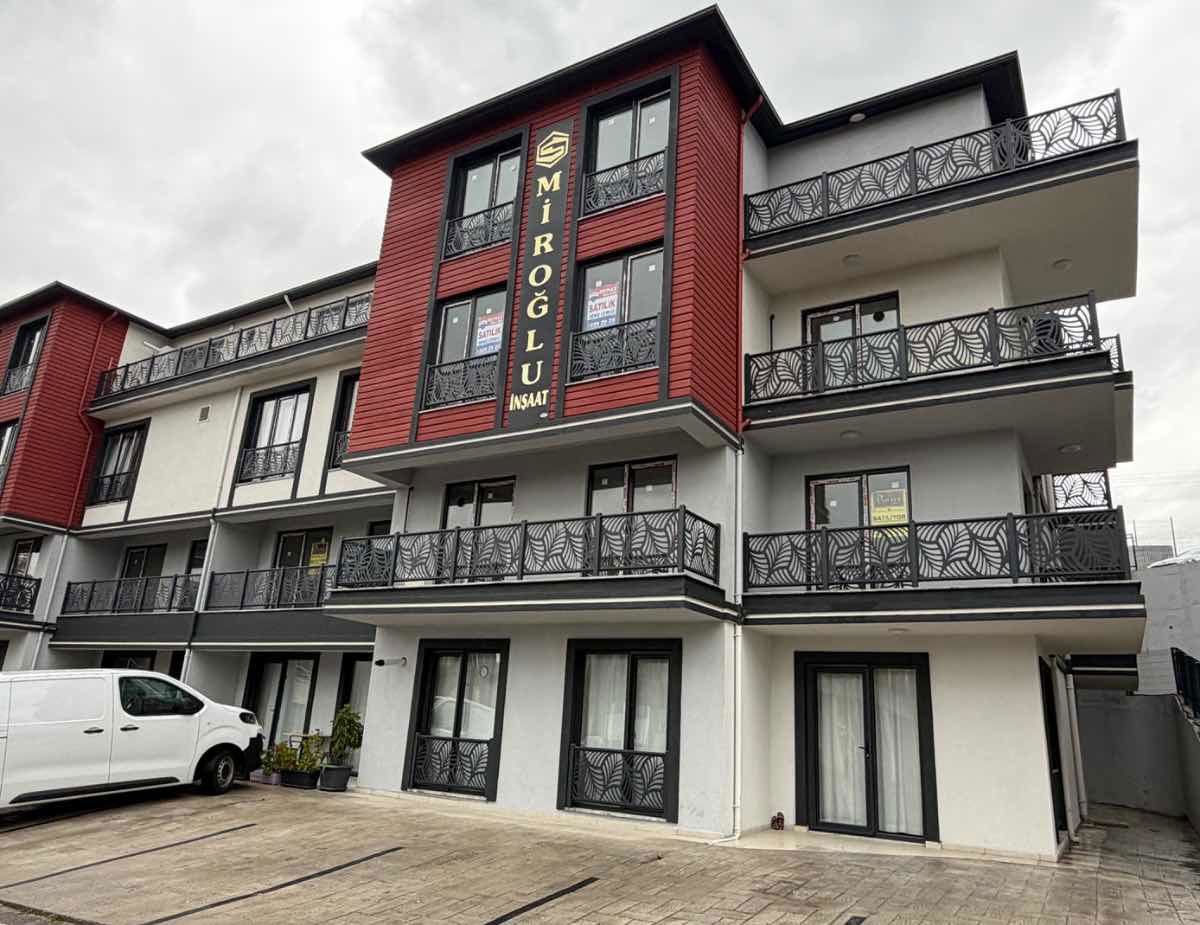 BAŞİSKELE SERDAR MAH. SATILIK 4+1 DOĞA&DENİZ MANZARALI DAİRE