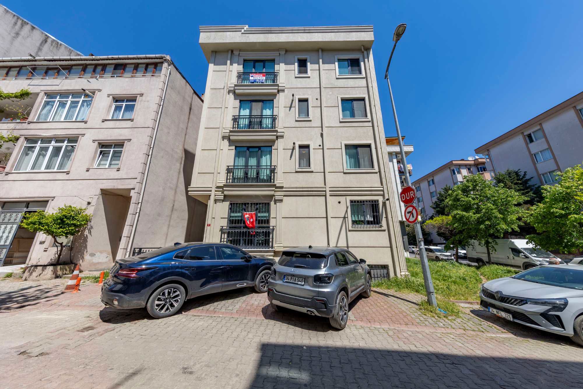 ATAŞEHIR FETIH'TE SATILIK 3+1 DUBLEKS DAIRE