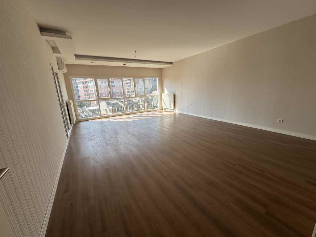 BEYLİKDÜZÜ VİRA İSTANBUL 3,5+ 1 ACİL SATILIK KELEPİR DAİRE