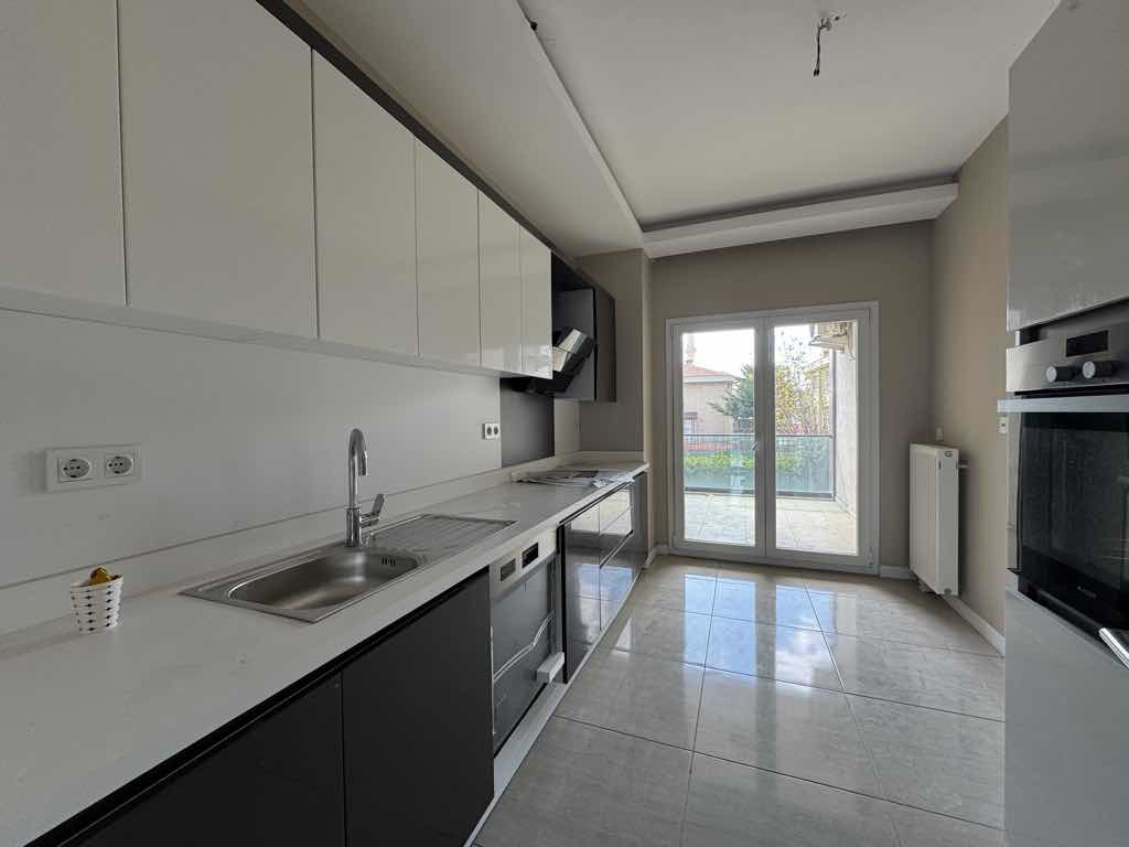 BEYLİKDÜZÜ VİRA İSTANBUL3,5+1 SATILIK KELEPİR DAİRE