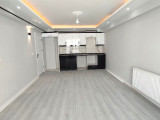 Sahibinden Sıfır Ara Kat Balkonlu 1+1 Kiralık Daire