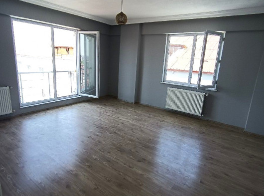 Bahar Caddesinde Satilik 4+1 Dubleks.