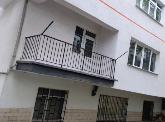 3+1 Yüksek Giriş Altta Daire Var. Sincan Merkezde