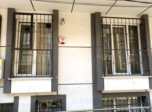 Yeni Metro Projesine Yakın Tertemiz 5 Yaşında,Yeni Tadilatlı,Kapalı Mutfak,1+1 Yüksek Giriş