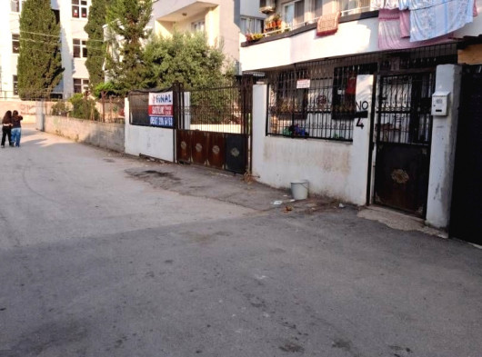 Yüreğir Yenidoğan'da Satılık Müstakil Tadında 2 + 1 Daire