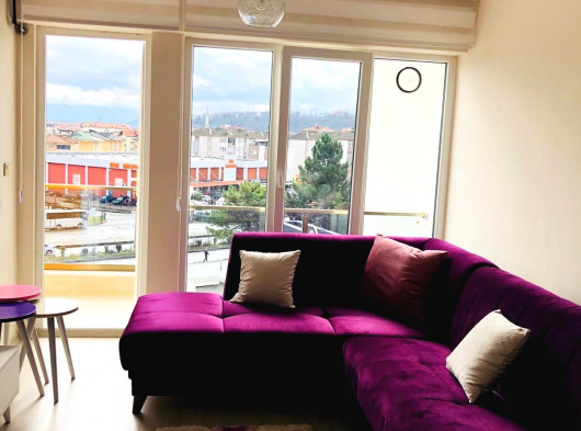 Memura Kiralık 1+1 Çatmaca Emniyet Müdürlüğü Yanı