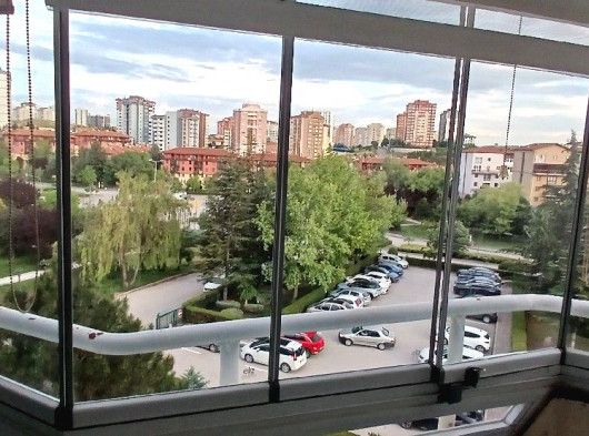 Acil Önü Açık Manzaralı