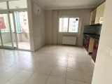 Sakinlik Ve Konfor Arayan Ailelere! Çukurova’da Geniş 2+1 Kiralık