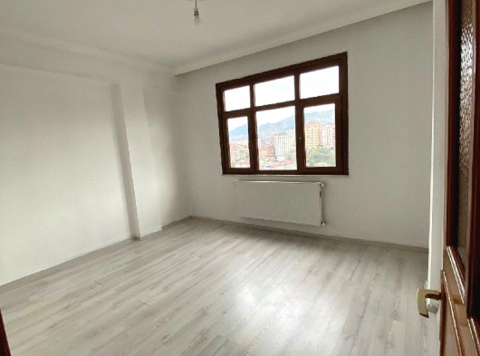 Sahibinden Rize Merkez Yeniköy Mah. 3 + 1 Kiralık Daire 