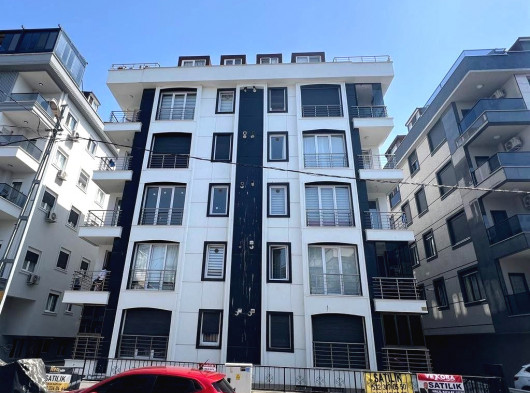 İstanbul Maltepe Çınar Mah. 3 + 2 Satılık Daire