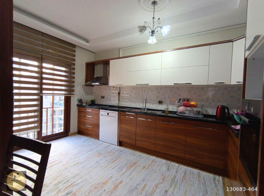 Mersin Silifke Gazi Mah. 4 + 1 Satılık Daire