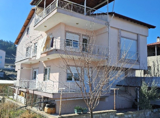 Sahibinden Burdur Merkez Karasenir Mah. 1 + 1 Kiralık Daire