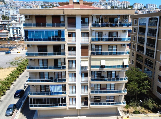 Sahibinden İzmir Çiğli Küçük Çiğli Mah. 3 + 1 Kiralık Daire