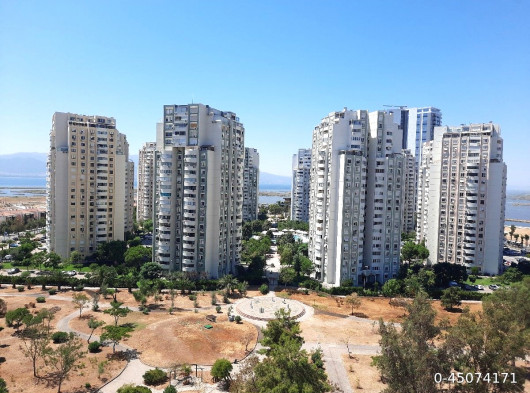 Sahibinden İzmir Karşıyaka Mavişehir 160m² 3+1 Kiralık Daire