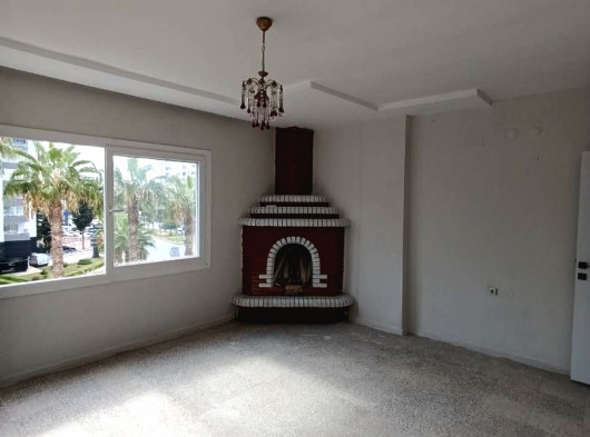 Sahibinden Göçmen Sahil Tarafı 2+1 Güney Cephe