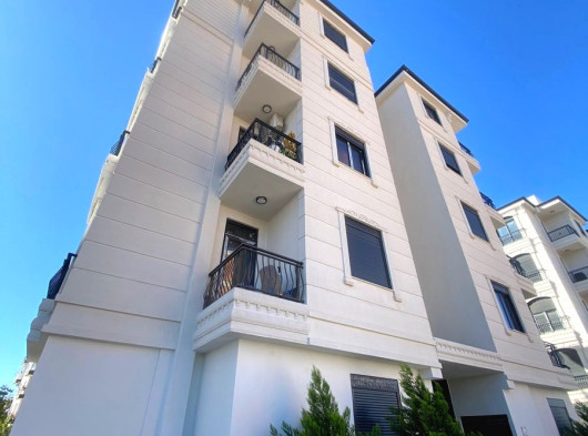 SAHİBİNDEN KİRALIK KATTA 2+1 SIFIR DAİRE