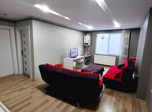 VANIN GÖBEĞİNDE FERGÜL YAPI EŞYALI LÜX 1+1 DAİRE
