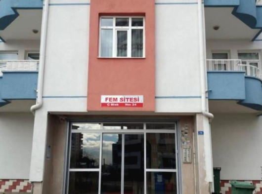 Havaalanına Yakın Seyrani Mahallesinde Kiralık Daire