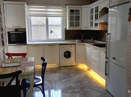 Modern Evler 2+1 Eşyalı Ev + Dükkan Fırsat Daire!