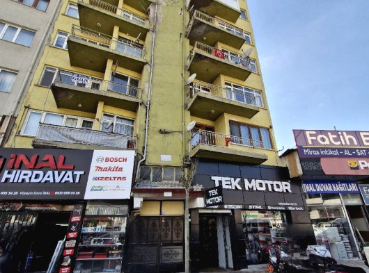 Afyonkarahisar Merkez SAHİBİNDEN SATILIK DAİRE